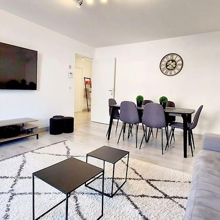 קרגי Cosy Home 2, 2 Chambres, 6 Personnes, 3 Min Gare, Parking מראה חיצוני תמונה