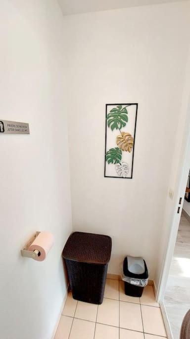 קרגי Cosy Home 2, 2 Chambres, 6 Personnes, 3 Min Gare, Parking מראה חיצוני תמונה